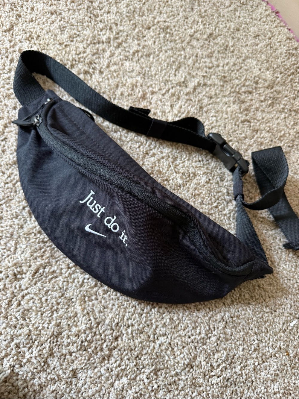 🖤 Nike Black 'Just Do It.' Waist Bag 🖤